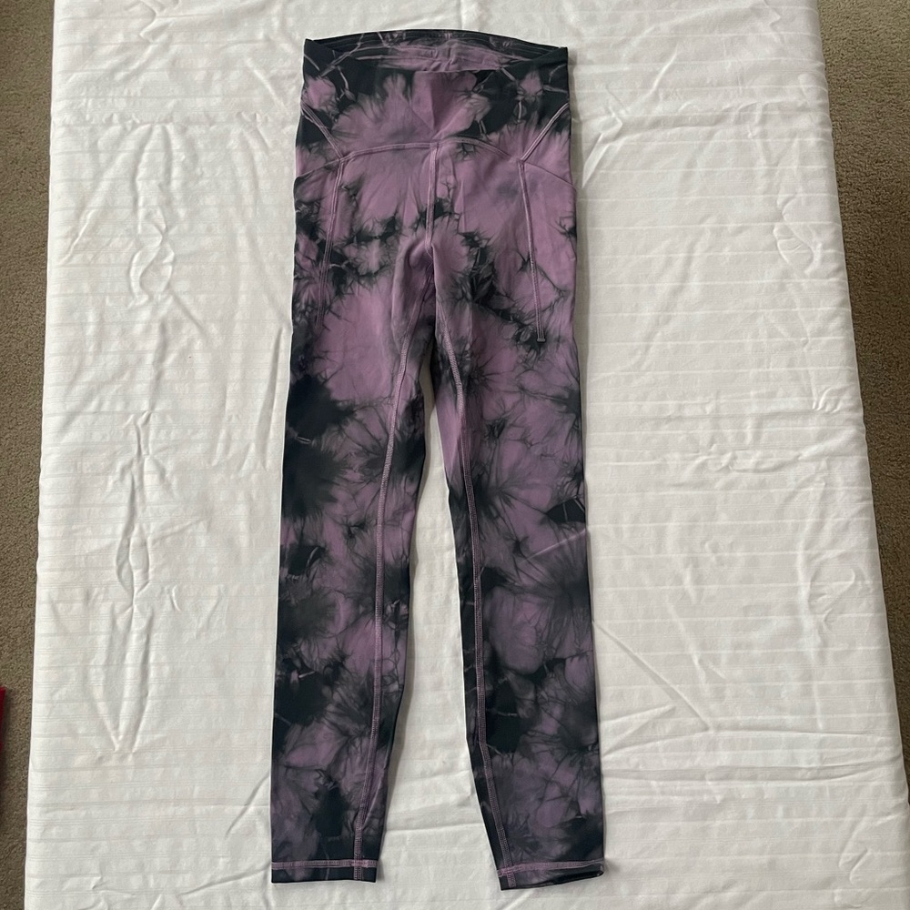 25” Lululemon Leggings